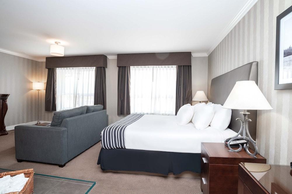 Sandman Hotel Saskatoon Extérieur photo
