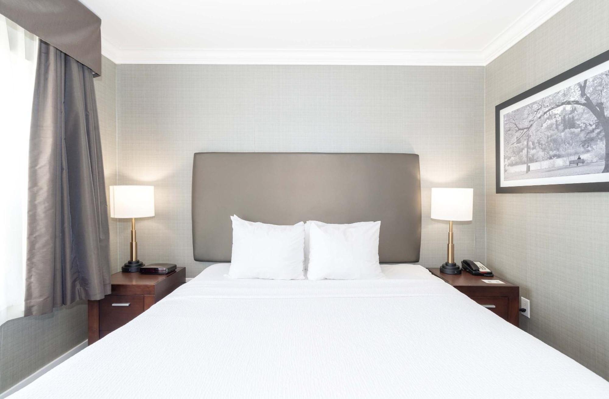 Sandman Hotel Saskatoon Extérieur photo